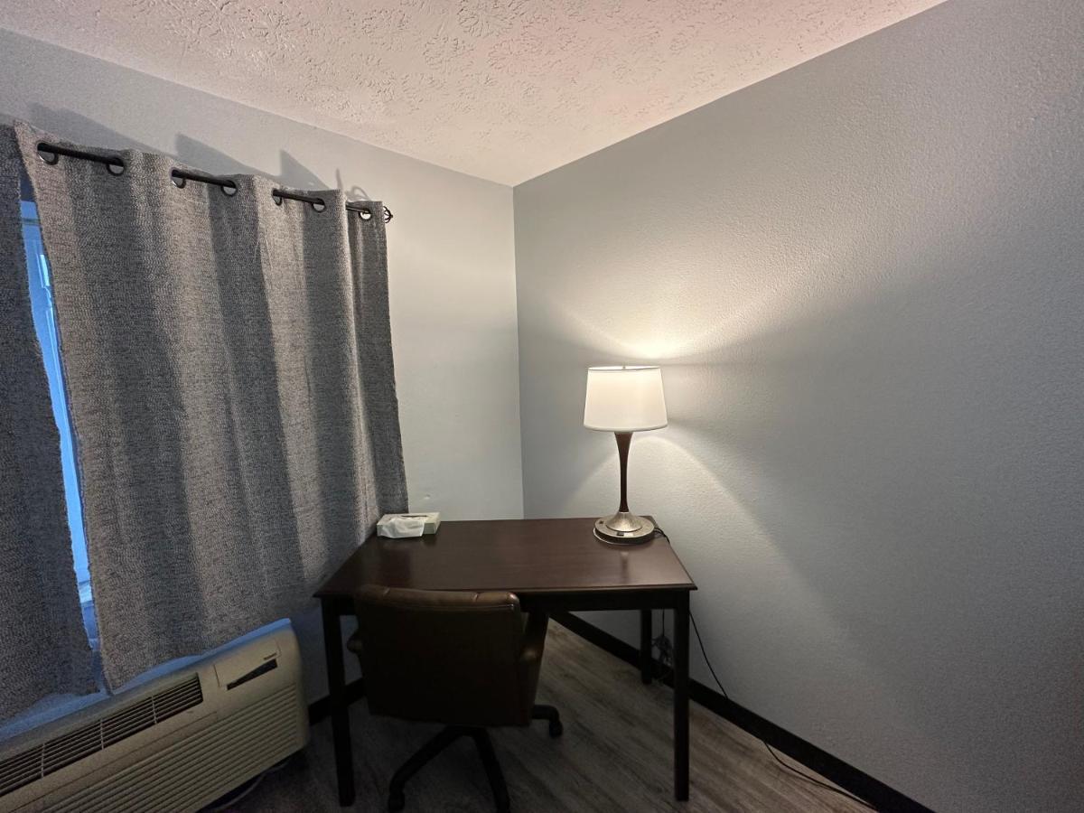 I65 Studio Suites Scottsburg Esterno foto